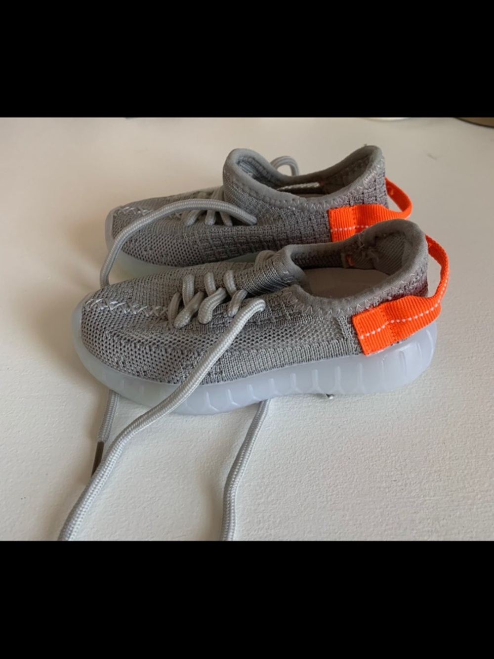 Kids Lightweight Gray Knit Sneakers with Orange Heel Pull